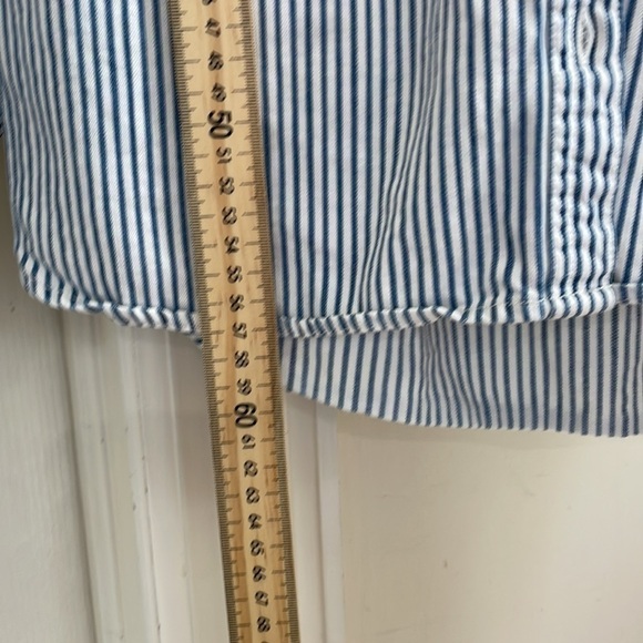 L.l Bean - Casual Button Down - Striped - Small - Picture 2 of 8